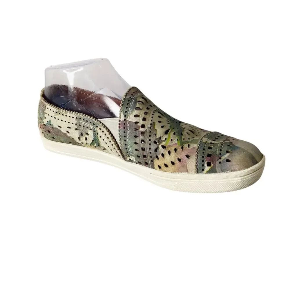 Earth Tangelo Comfort Sneakers Size 8 Shoes Flower Laser-Cut Leather Slip On